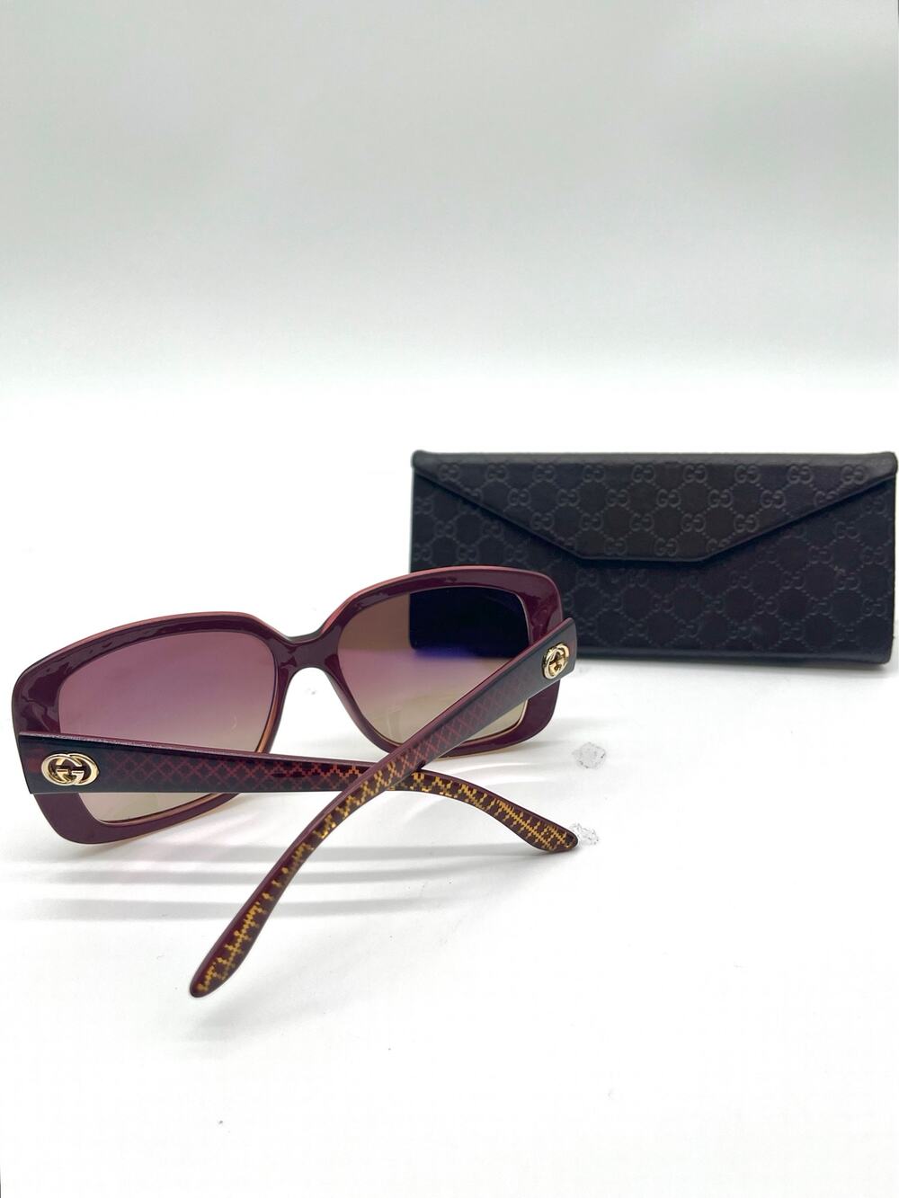 GUCCI Vintage Sunglasses, Case Included, Transparent Illusion Diamond Print - Picture 1 of 11